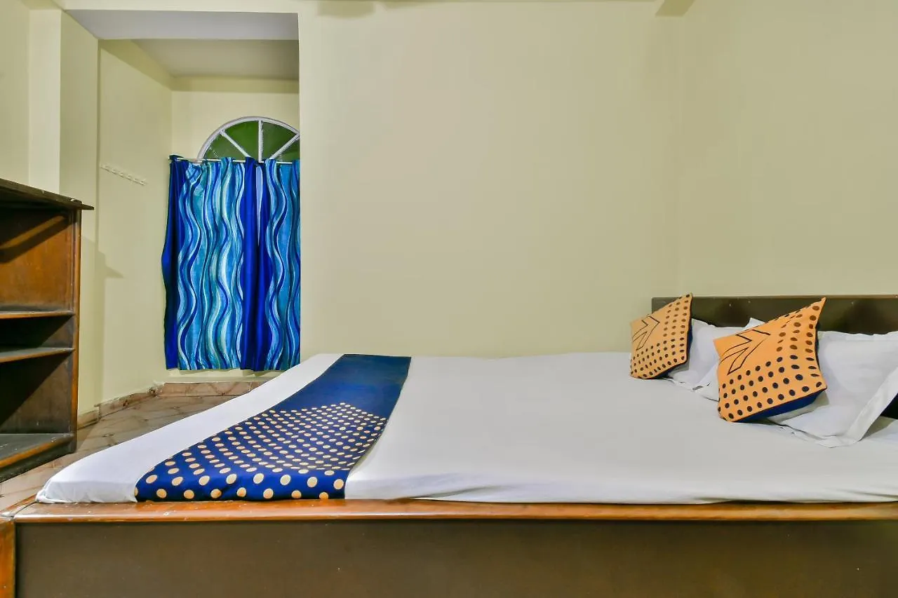 Spot On 63057 Hotel Nirmala Kollam 3*,